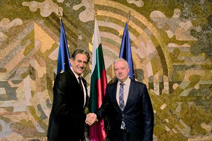 Minister Ivan Kondov met with the US State Department Special Envoy James Rubin